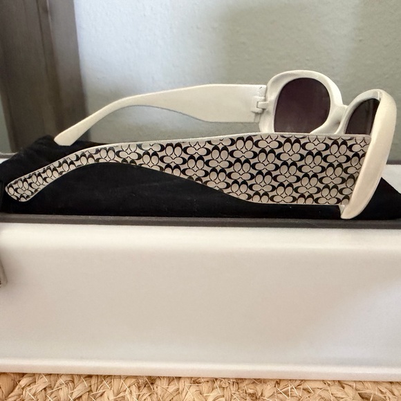 Coach White Sunglasses with Dark Lenses - Picture 3 of 4